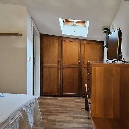 Al Centro Di Con Posto Auto 公寓
